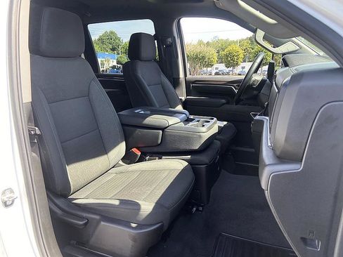 Used 2025 Chevrolet Silverado 2500 LT w/ Convenience Package AWD/4WD image 17