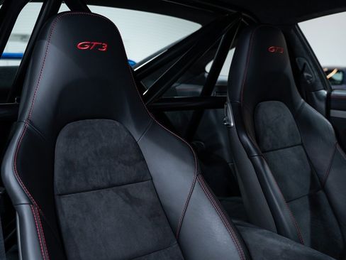 Used 2016 Porsche 911 GT3 w/ Sound Package Plus image 57