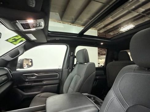 Certified 2025 RAM 1500 Big Horn AWD/4WD image 14