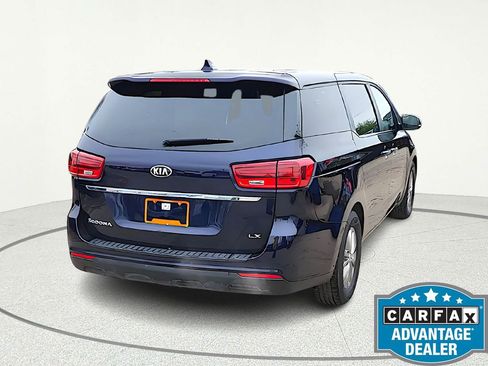 Used 2020 Kia Sedona LX image 6