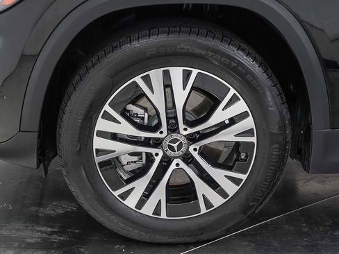 Used 2025 Mercedes-Benz GLA 250 image 10