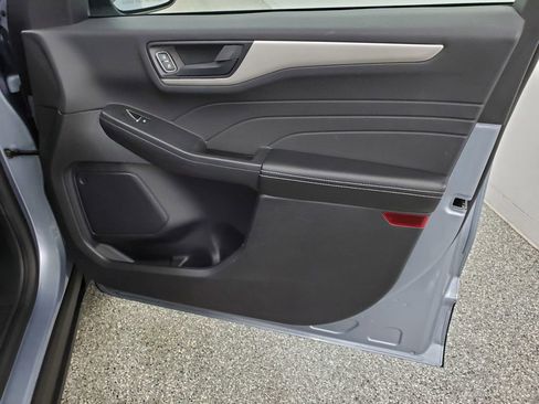 Used 2022 Ford Escape SE w/ Convenience Package image 18