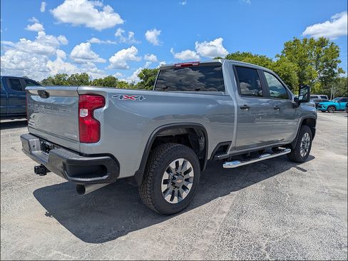 New 2026 Chevrolet Silverado 2500 Custom w/ Custom Value Package AWD/4WD image 7