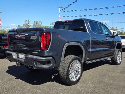 Used 2019 GMC Sierra 1500 Denali w/ Denali Ultimate Package AWD/4WD image 4