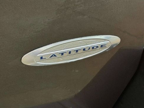 Used 2014 Jeep Compass Latitude image 6