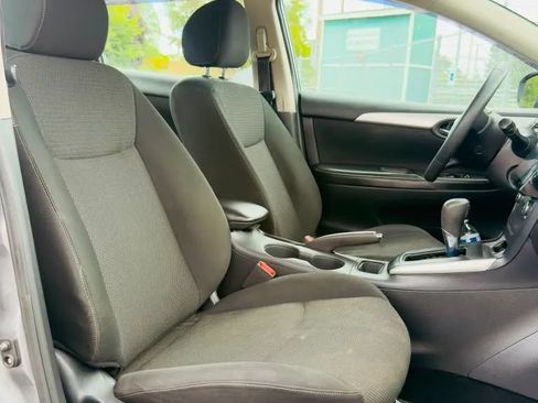 Used 2019 Nissan Sentra S FWD image 11