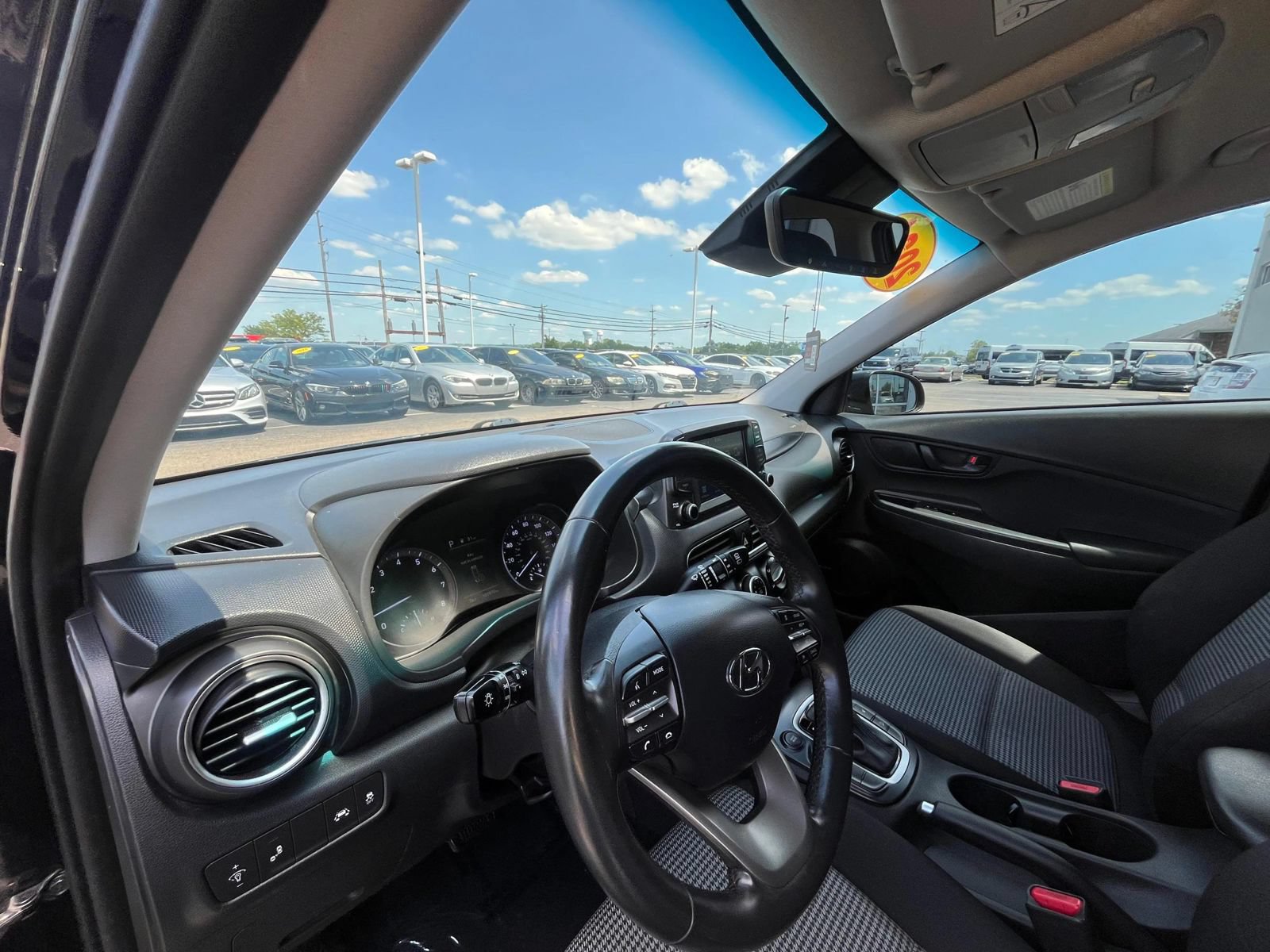 Used 2021 Hyundai Kona SEL Plus w/ Cargo Package FWD image 22