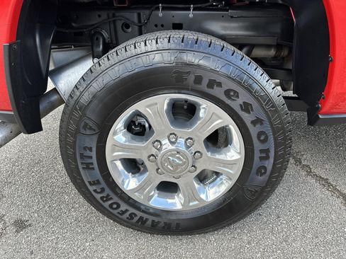 Used 2024 RAM 2500 Big Horn w/ Bed Utility Group image 18