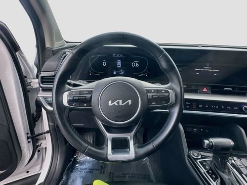 Certified 2023 Kia Sportage EX FWD image 11