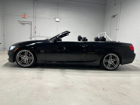 Used 2013 BMW 335is Convertible RWD image 15