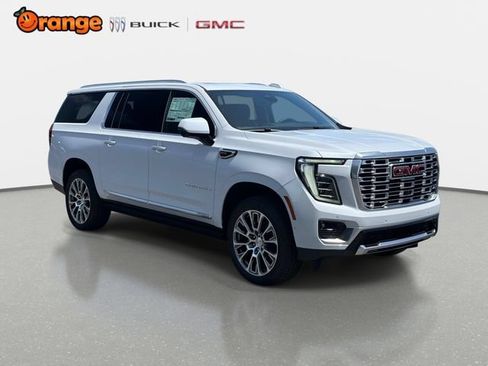 New 2026 GMC Yukon XL Denali w/ Denali Reserve Package AWD/4WD image 1