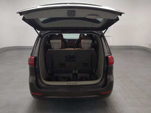 Used 2016 Kia Sedona LX FWD image 29