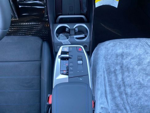 New 2026 BMW X2 xDrive28i w/ Technology Package AWD/4WD image 10