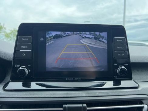 Certified 2023 Kia Seltos LX AWD/4WD image 19