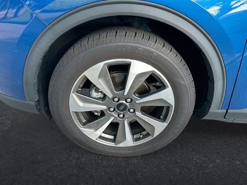 Used 2023 Ford Escape Platinum AWD/4WD image 10