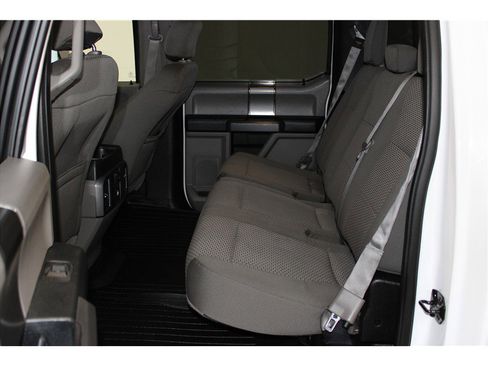 Used 2015 Ford F150 XLT w/ Equipment Group 302A Luxury image 20