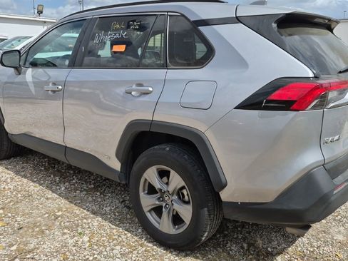 Used 2025 Toyota RAV4 XLE image 4