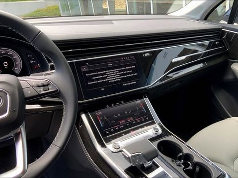 New 2025 Audi Q7 3.0T Premium Plus image 6