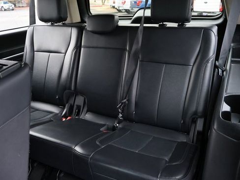 Certified 2024 Ford Expedition Max XLT image 28