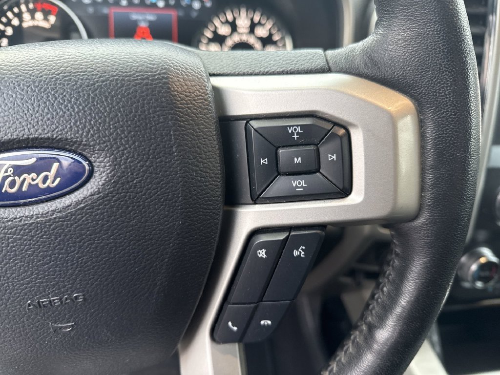 Used 2019 Ford F150 Lariat w/ Equipment Group 502A Luxury AWD/4WD image 18