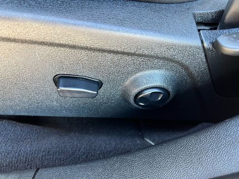 Used 2018 Dodge Journey GT image 27