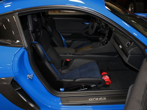 Used 2023 Porsche 718 Cayman GT4 RS image 36