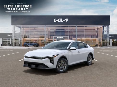New 2026 Kia K4 FWD image 1