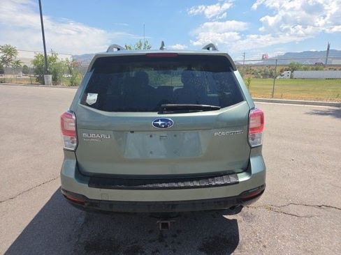 Used 2018 Subaru Forester 2.5i Premium AWD/4WD image 4