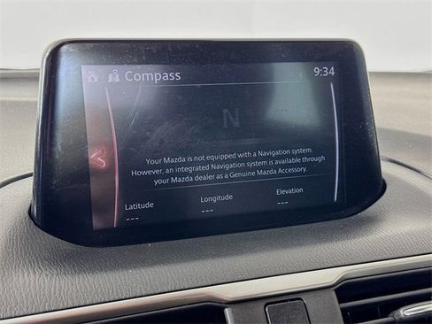 Used 2018 MAZDA MAZDA3 Sport image 15