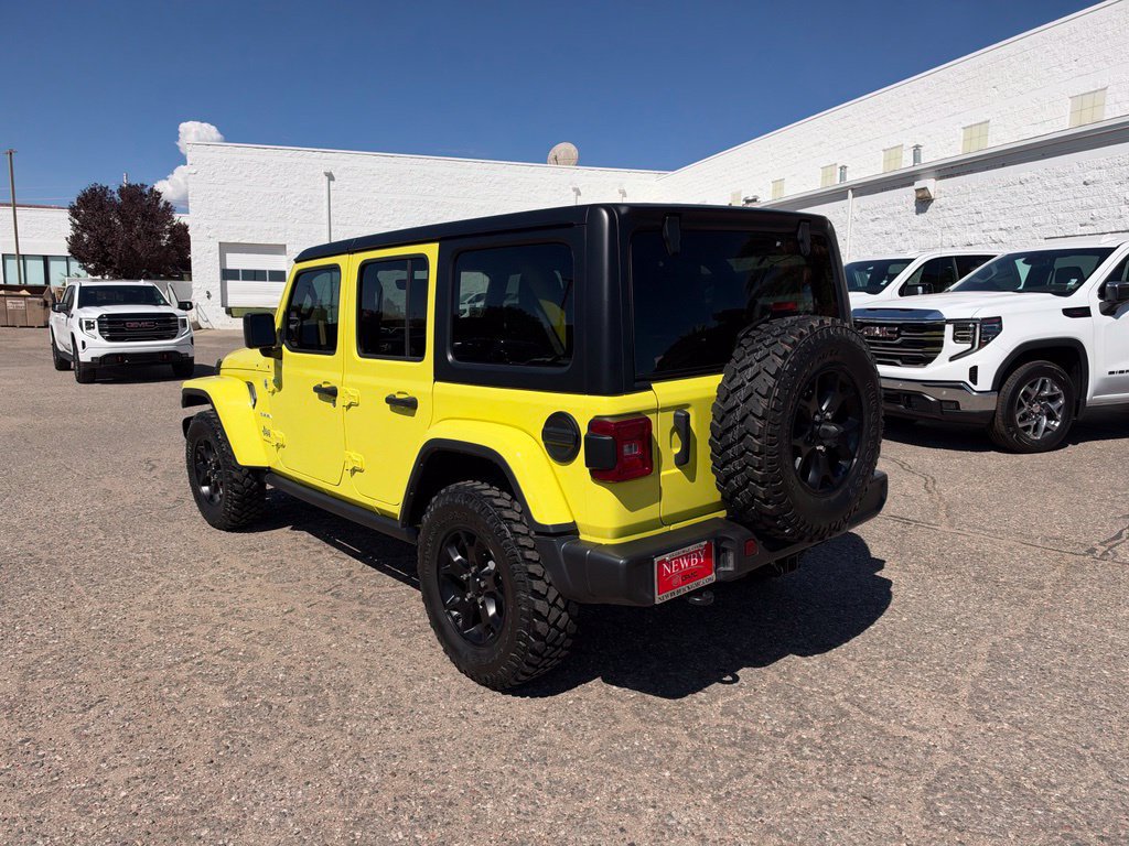 Used 2023 Jeep Wrangler Unlimited Sahara w/ LED Lighting Group AWD/4WD image 7