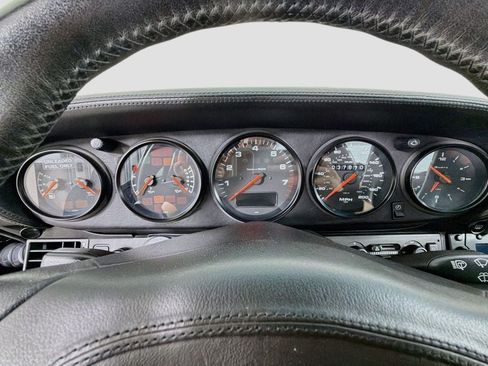 Used 1996 Porsche 911 Turbo RWD image 18