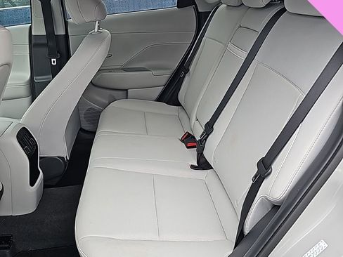 Certified 2024 Hyundai Kona SEL w/ Convenience Package image 12