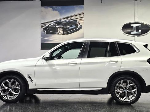 Used 2024 BMW X3 sDrive30i w/ Convenience Package RWD image 16