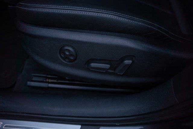 Used 2020 Audi S3 Premium AWD/4WD image 18