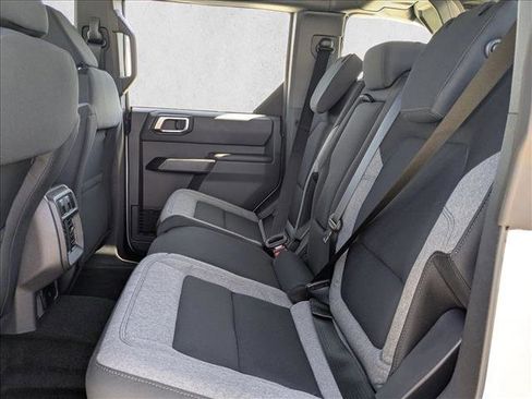 New 2026 Ford Bronco 4-Door AWD/4WD image 15