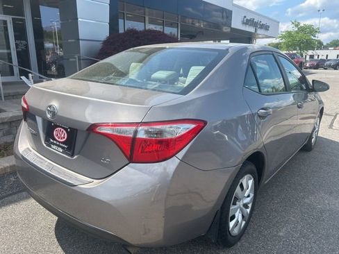 Used 2015 Toyota Corolla LE FWD image 6