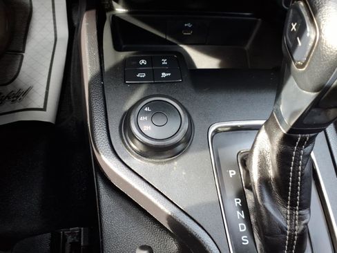 Used 2019 Ford Ranger XL w/ Equipment Group 101A Mid image 15