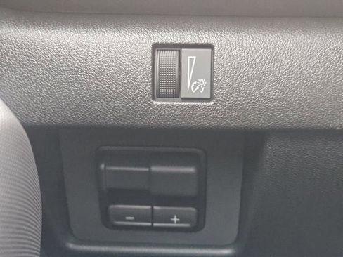 Used 2026 Chevrolet Colorado Trail Boss w/ LPO, Tailgate Decal Package AWD/4WD image 21