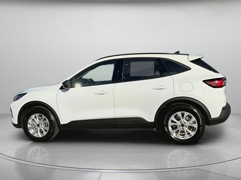 New 2026 Ford Escape Active FWD image 19