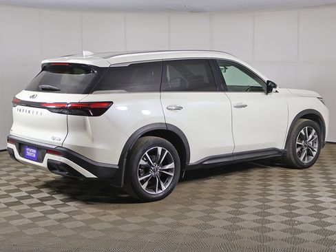 Used 2023 INFINITI QX60 Luxe w/ Performance Audio Package AWD/4WD image 14