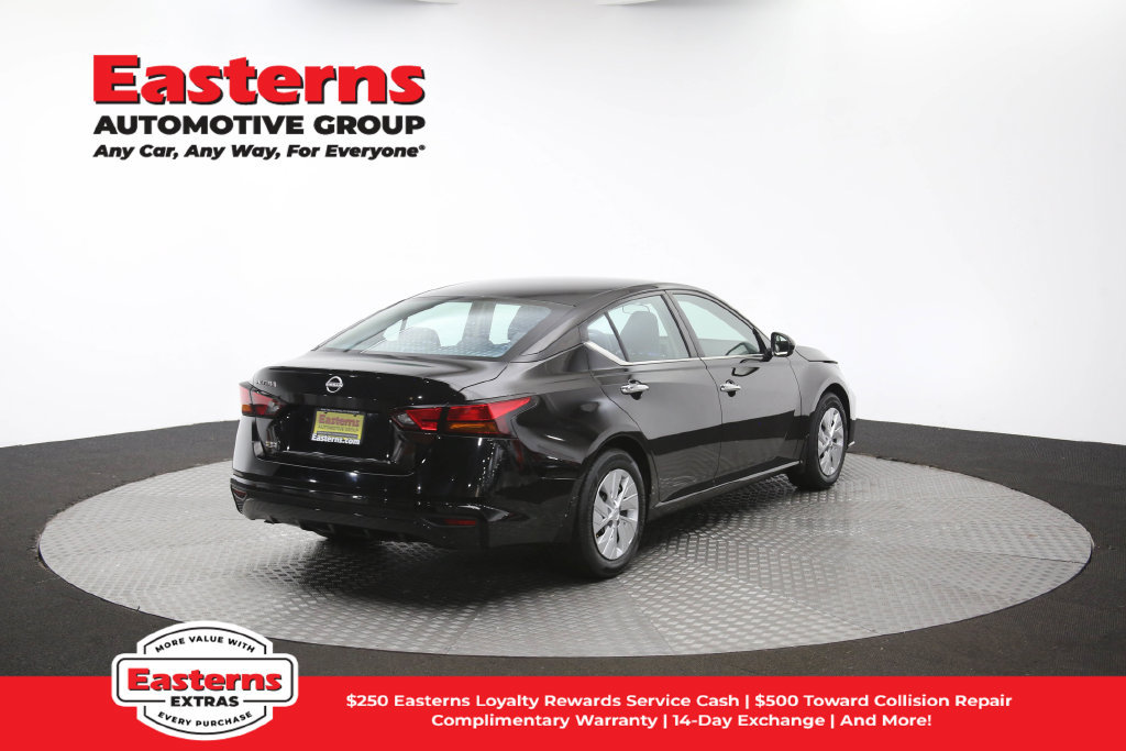 Used 2023 Nissan Altima 2.5 S FWD image 40