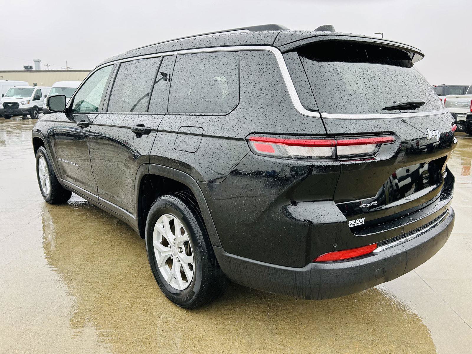 Used 2023 Jeep Grand Cherokee L Limited w/ Trailer Tow Group (B) AWD/4WD image 41