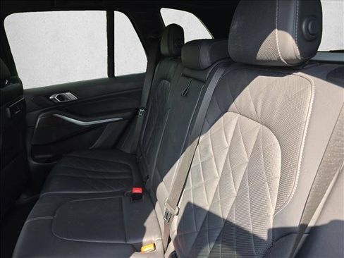 Used 2023 BMW X5 sDrive40i image 18