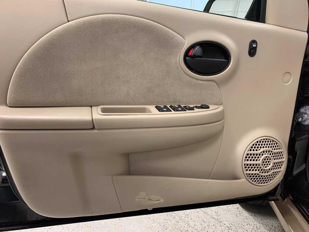 Used 2006 Saturn ION Level 3 w/ Enhanced Performance Pkg FWD image 12