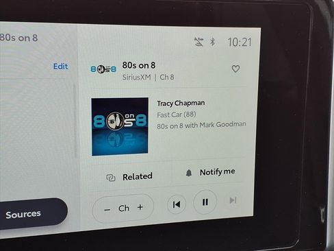 Used 2024 Toyota RAV4 XLE image 40