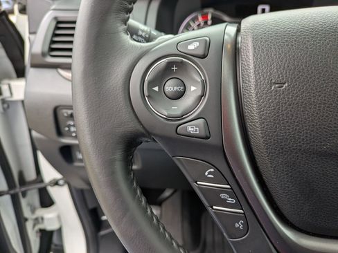 Used 2022 Honda Ridgeline RTL image 18