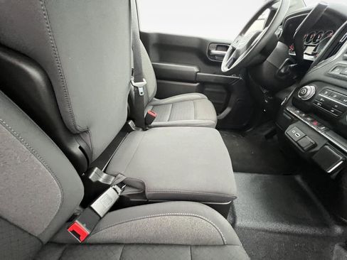 Used 2025 GMC Sierra 1500 Pro w/ Pro Value Package image 22