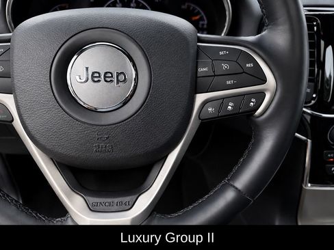 Used 2021 Jeep Grand Cherokee Limited w/ Luxury Group II AWD/4WD image 12