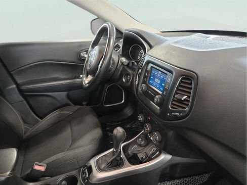 Used 2018 Jeep Compass Sport w/ Cold Weather Group AWD/4WD image 53