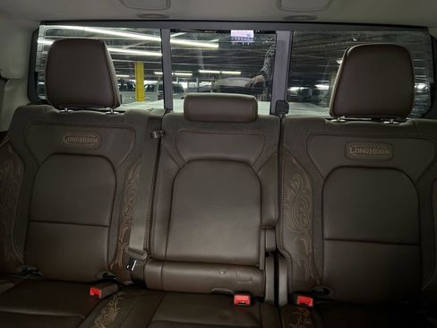 Used 2025 RAM 1500 Limited image 18